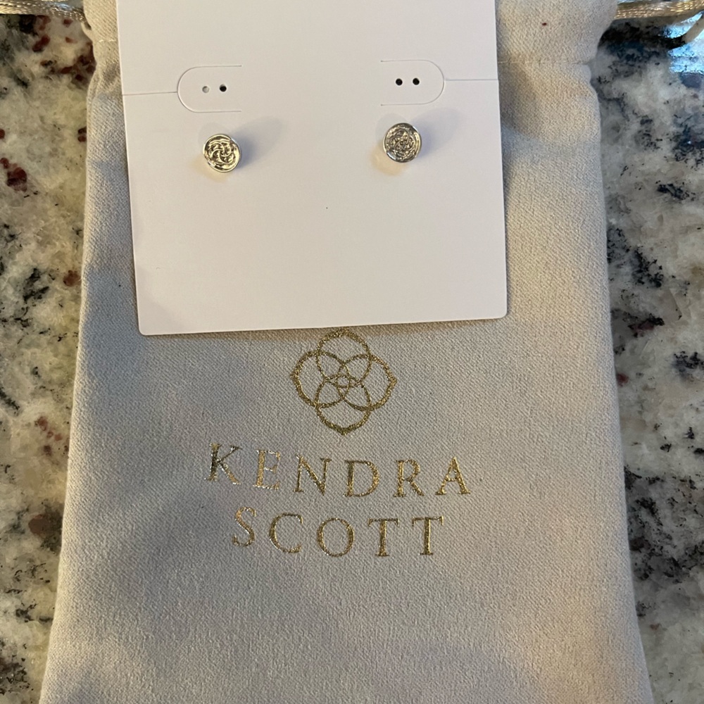 Kendra Scott Dira Coin Stud Earrings NWT
